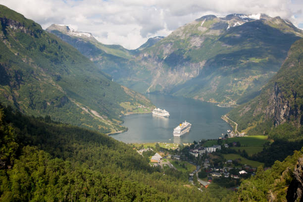 istock Geiranger Fjord 155438250