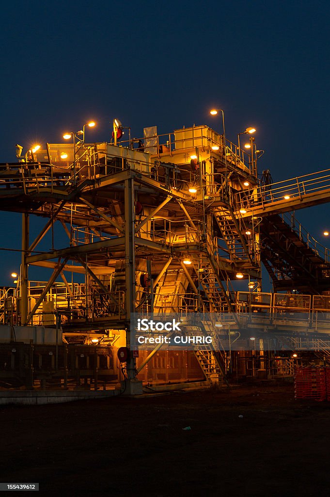 Mine Bearbeitung Infrastruktur bei Sonnenaufgang - Lizenzfrei Bergbau Stock-Foto