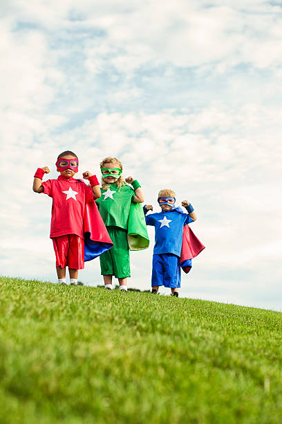 super potencjał - superhero child partnership teamwork zdjęcia i obrazy z banku zdjęć