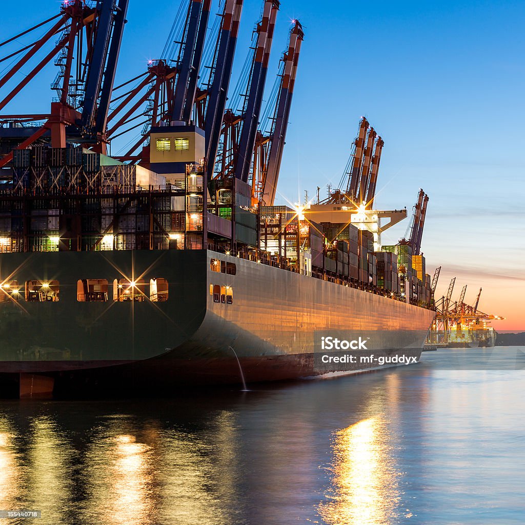 Puerto de Hamburgo, Terminal de carga - Foto de stock de Plataforma de construcción libre de derechos