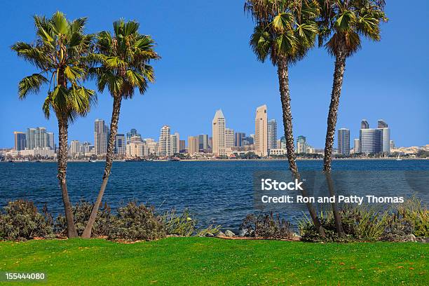 Skyline Della Città Di San Diego California Usa - Fotografie stock e altre immagini di Acqua - Acqua, Ambientazione esterna, Ambientazione tranquilla