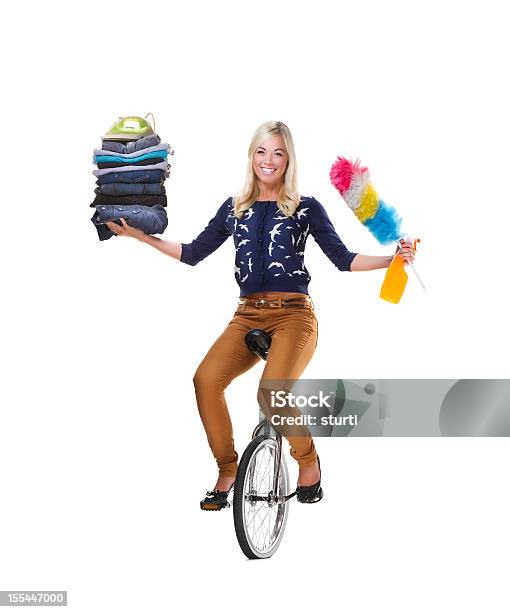 Trabalho Doméstico Multi Tasker - Fotografias de stock e mais imagens de Multitarefas - Multitarefas, Humor, Bicicleta