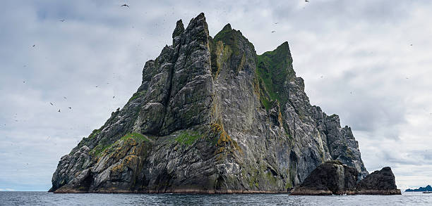 istock Scotland St Kilda dramatic sea stack bird colony jagged pinnacles 155447557