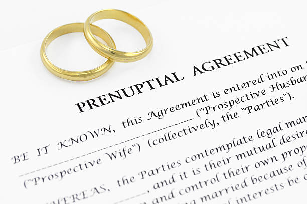 Prenuptial (premarital) contrat - Photo