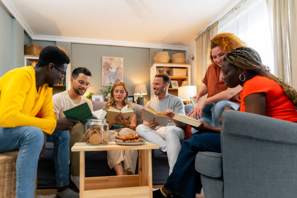 istock Book Club Meeting at home 1555676683