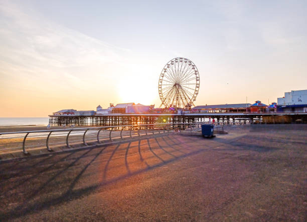 istock Blackpool Pleasure Beach Pier 1555812623