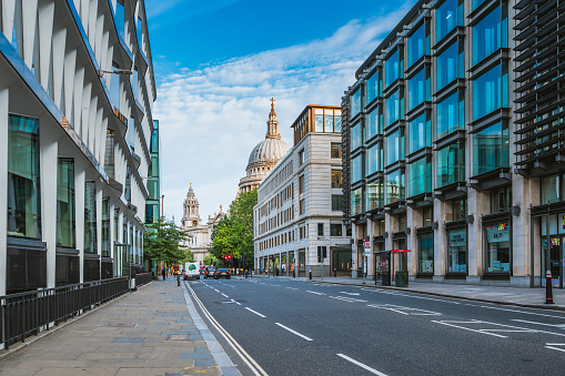 London view of empty streets in the morning