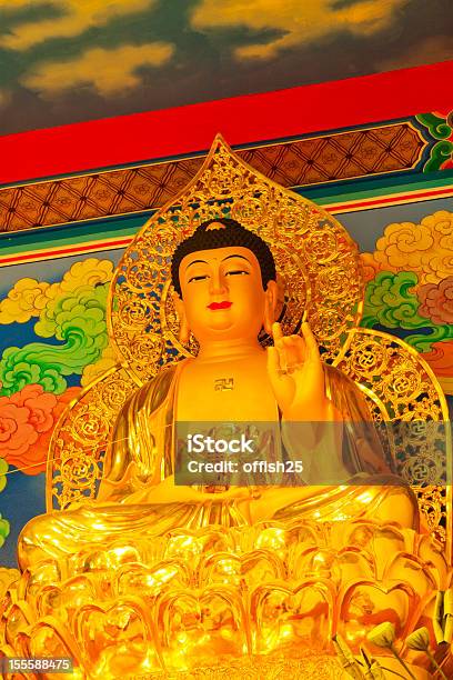 Goldener Buddha Stockfoto und mehr Bilder von Antiker Gegenstand - Antiker Gegenstand, Begriffssymbol, Buddha