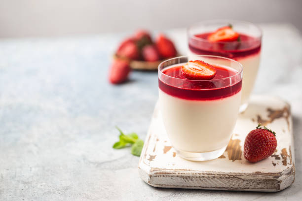 istock panna cotta dessert 1555947089