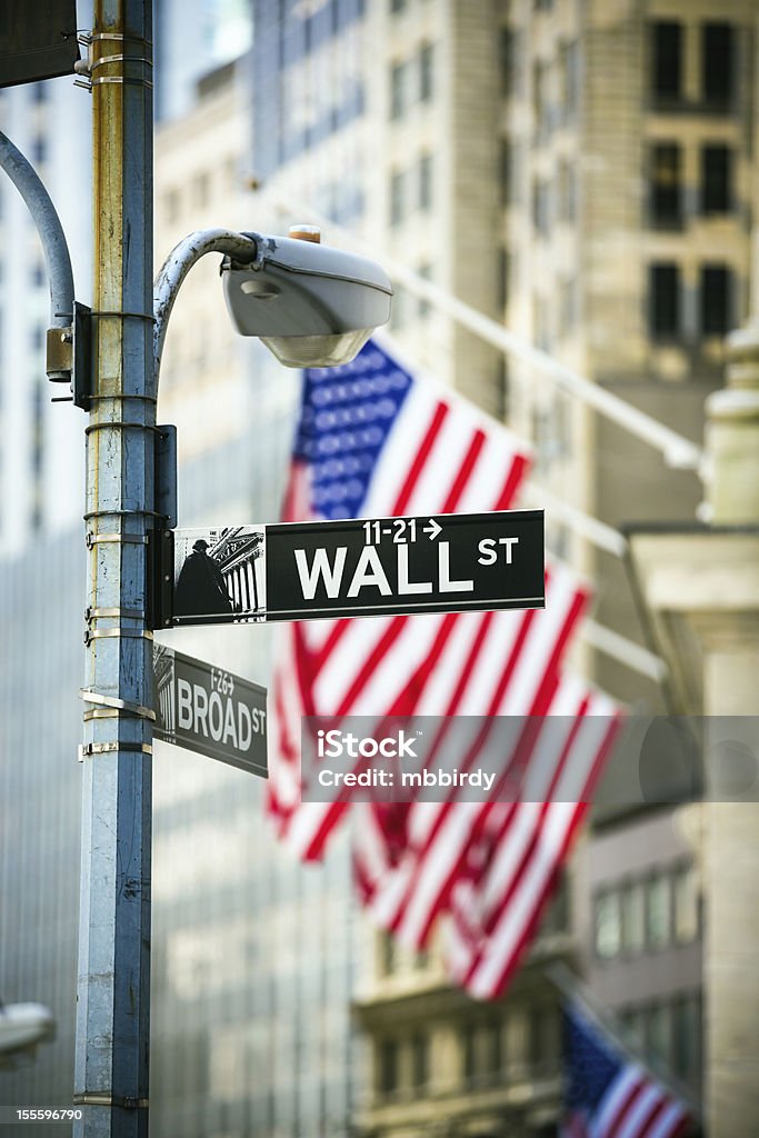 Señal de Wall Street, ciudad de Nueva York, Estados Unidos - Foto de stock de Bolsa de Nueva York libre de derechos