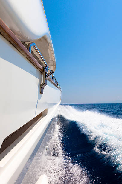 istock Motor Yacht Sailing at High speed. Perfect shape. Summer. 155597941
