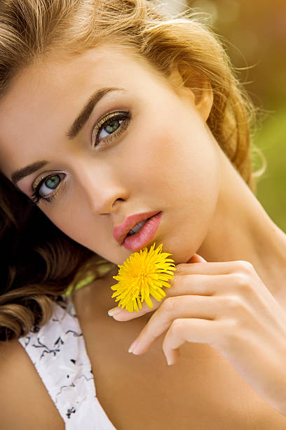 istock Beautiful woman 155598815