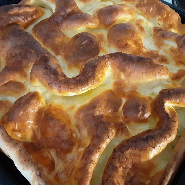 istock Swedish oven pancake closeup 1556086998