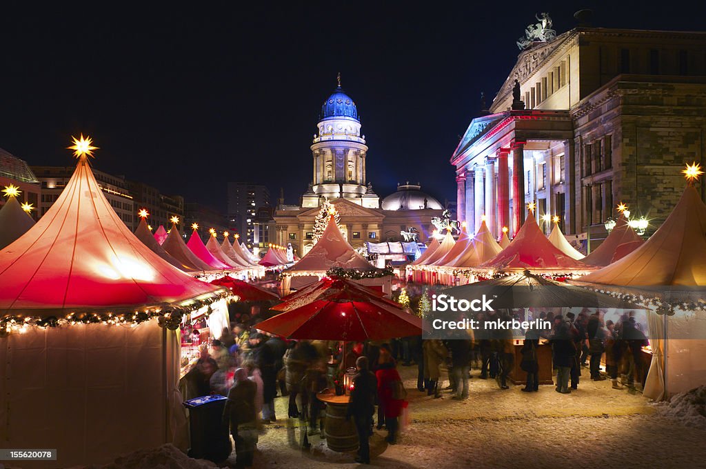 Рождественский рынок в Берлине - �Стоковые фото Берлин роялти-фри