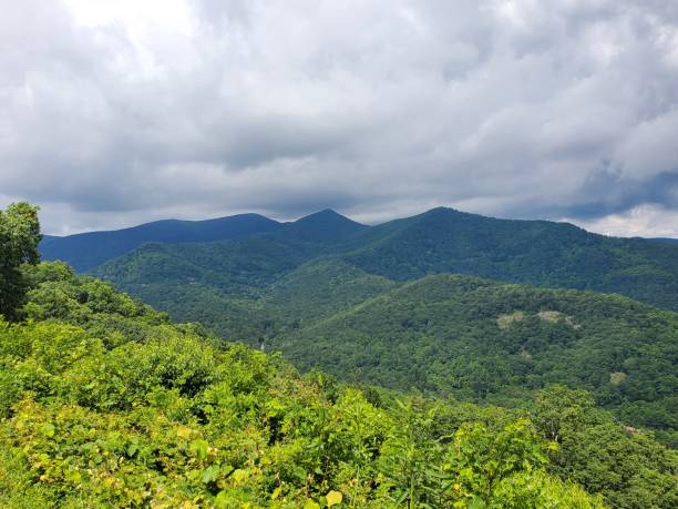 istock Clouds of the Blue Ridge Parkway 1556250996