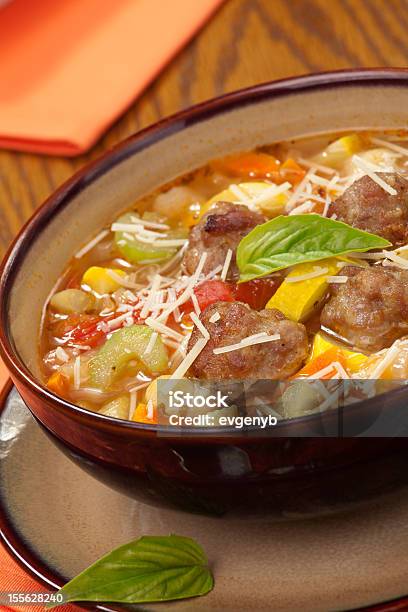 イタリアンミートボールのスープ - イタリア料理のストックフォトや画像を多数ご用意 - イタリア料理, オーガニック, クローズアップ