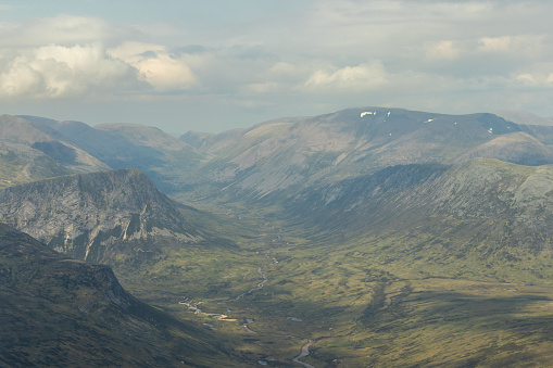 One of the most stunning areas on the planet, the Scottish Highlands offer some of the most stunning landscape views to enjoy.