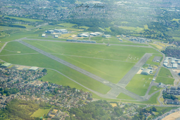 istock Lee solent Airport Aerial View 1556372727