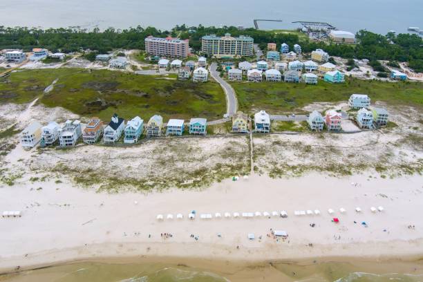 istock Fort Morgan, Alabama beach at sunset in july 1556549728