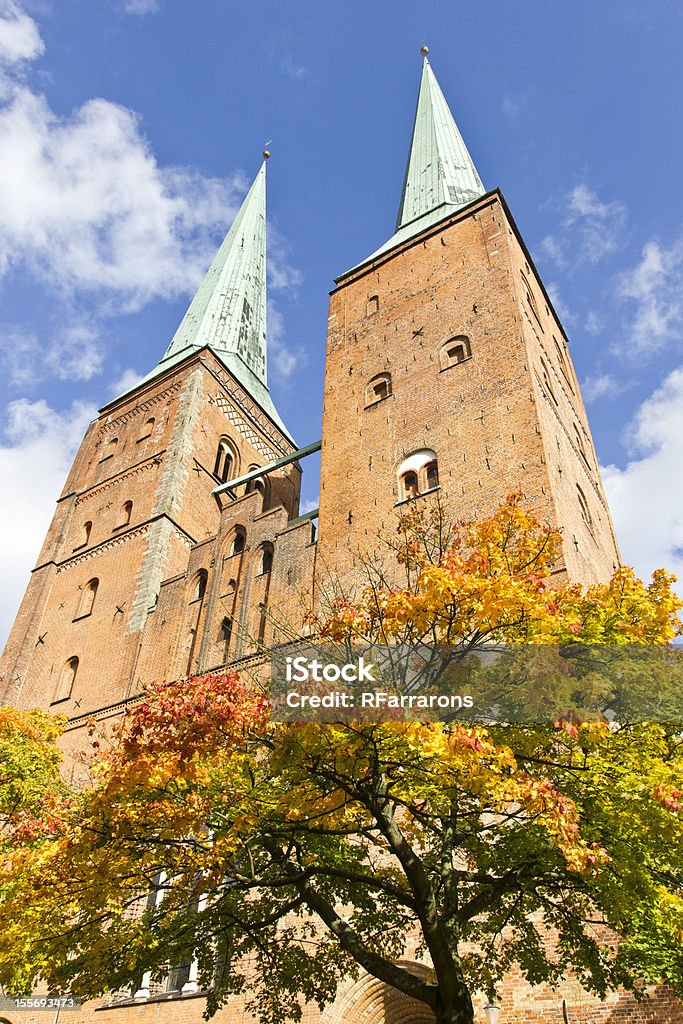 Igreja de St Mary de Lübeck - Foto de stock de Alemanha royalty-free