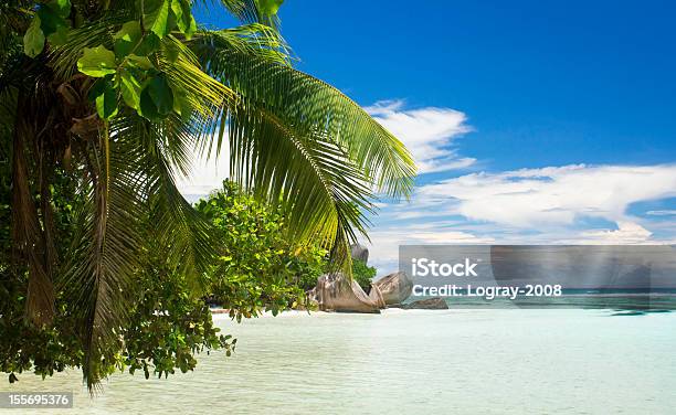 Wyspa Marzeń Relaks I Odpoczynek - zdjęcia stockowe i więcej obrazów Bez ludzi - Bez ludzi, Chmura, Drzewo