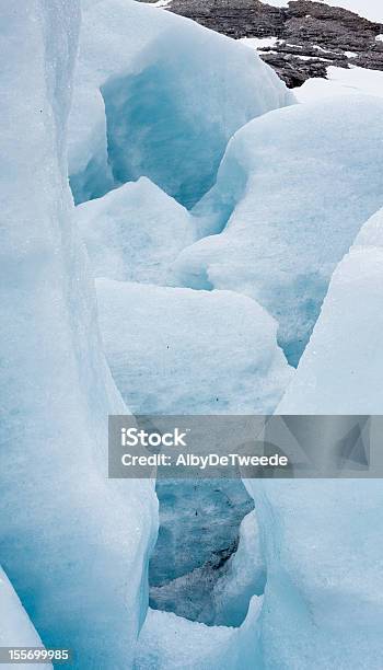 Azul Hielo Del Bodalsglacier Foto de stock y más banco de imágenes de Aire libre