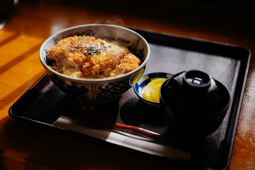 Japanese famous donburi food, Katsudon