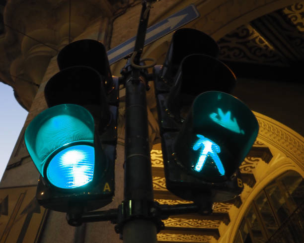 istock green light traffic signal 1557425839