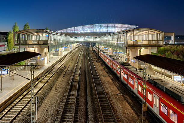 istock Railway station Hanover / Laatzen 155748209