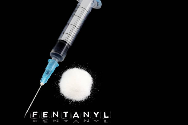 fentanyl, silny opioid, który powoduje zgony z powodu przedawkowania - narcotic meth drug abuse laboratory zdjęcia i obrazy z banku zdjęć