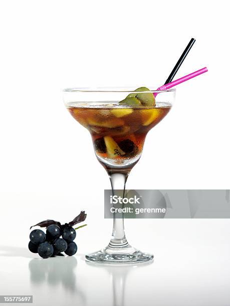 Cocktail Mit Früchten Stockfoto und mehr Bilder von Alkoholfreies Getränk - Alkoholfreies Getränk, Alkoholisches Getränk, Apfel