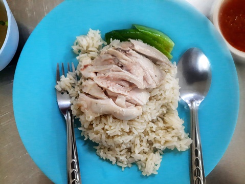 Eating Chicken and Rice - Bangkok Street Food.