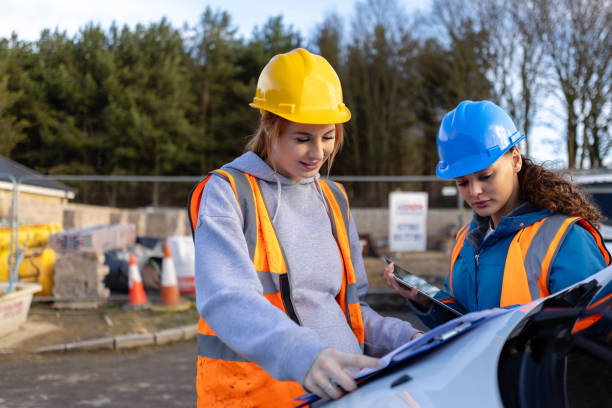 istock Staying Focused on the Building Site 1558018176