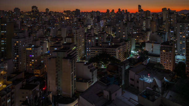 istock Cityscape at night in  Sao Paulo 1558067403