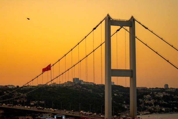 istock Silhouette bridge slope to Istanbul, Turkey 1558243659