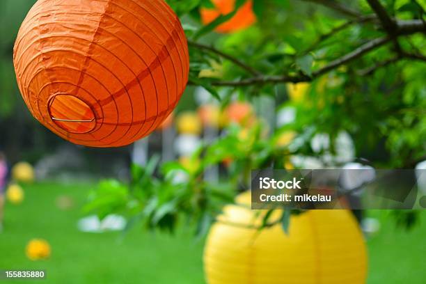 Foto de Lanternas De Laranja e mais fotos de stock de Amarelo - Amarelo, Bola, Espaço para Texto