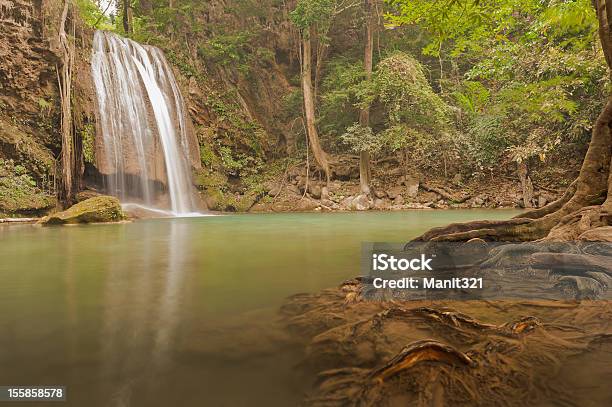 Foto de Floresta Tropical Cachoeiras e mais fotos de stock de Beleza natural - Natureza - Beleza natural - Natureza, Cascata, Curso de Água
