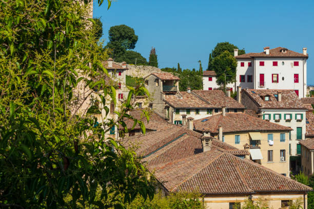 istock Asolo - city panorama 1558939871