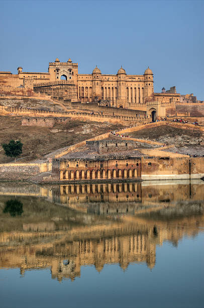manhã cedo imagem da amber fort em jaipur - rajasthan india fort architecture - fotografias e filmes do acervo
