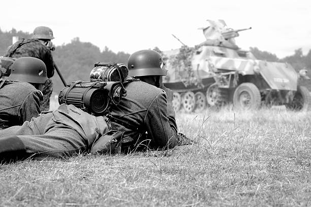 campo de batalla. - 1940 fotografías e imágenes de stock