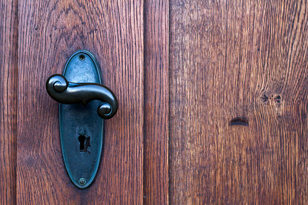 istock wooden door 155912007