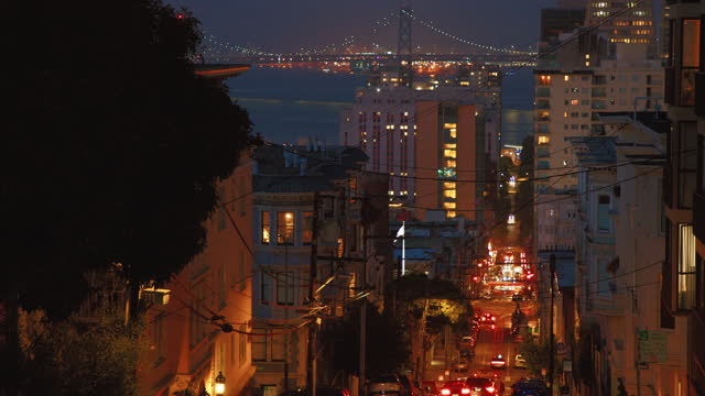 San Francisco Nightlife: Hills and Cable Cars
