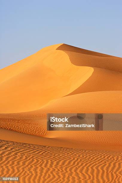 Photo libre de droit de Dune Paysage banque d'images et plus d'images libres de droit de Oman - Oman, Rub' al-Khali, Abstrait