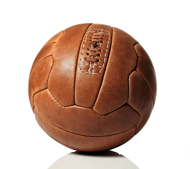 retro piłka nożna - soccer ball old leather soccer zdjęcia i obrazy z banku zdjęć