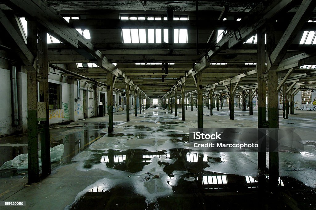 Área de planta de la fábrica hall - Foto de stock de Agua libre de derechos