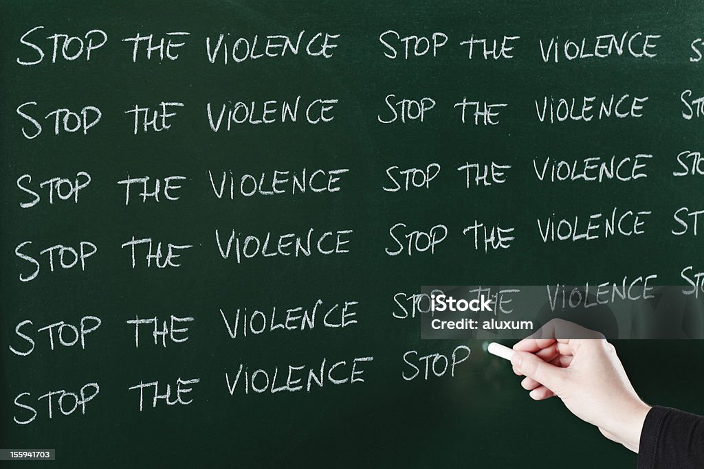 Остановить насилие - Стоковые фото Классная доска роялти-фри