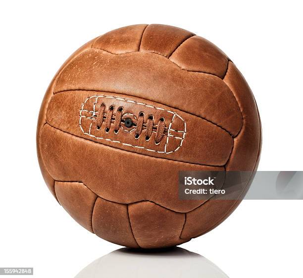 Photo libre de droit de Ballon De Football banque d'images et plus d'images libres de droit de Ballon de football - Ballon de football, Vieux, Football