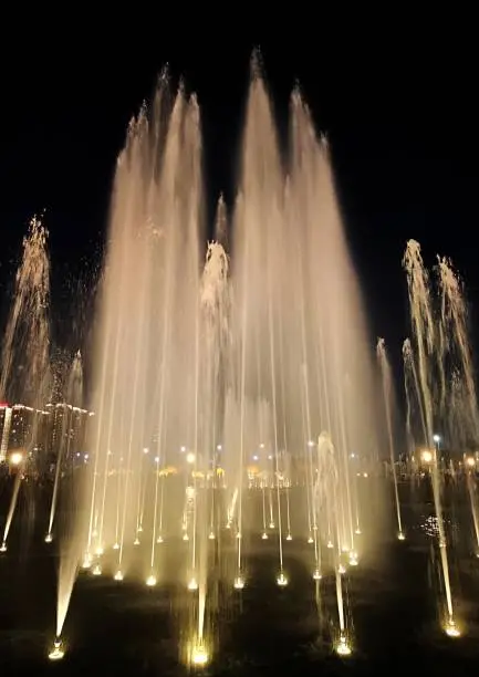 Night view of musical waterfountain in Ved Van Park