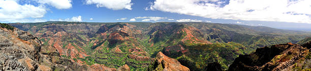 istock Waimea Canyon - Kauai, Hawaii 155946347