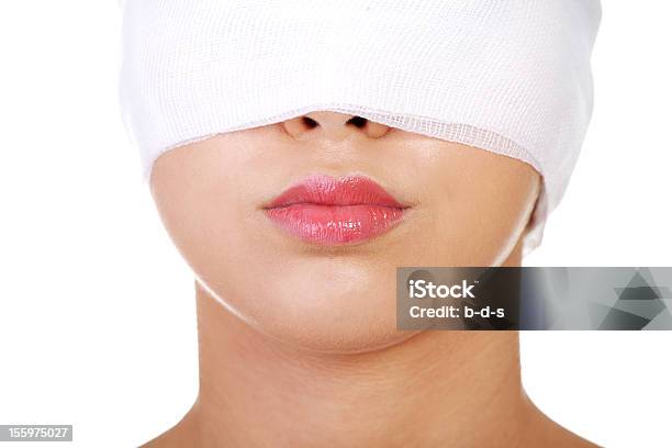 Plastische Chirurgiekonzept Stockfoto und mehr Bilder von Attraktive Frau - Attraktive Frau, Auge, Bandage